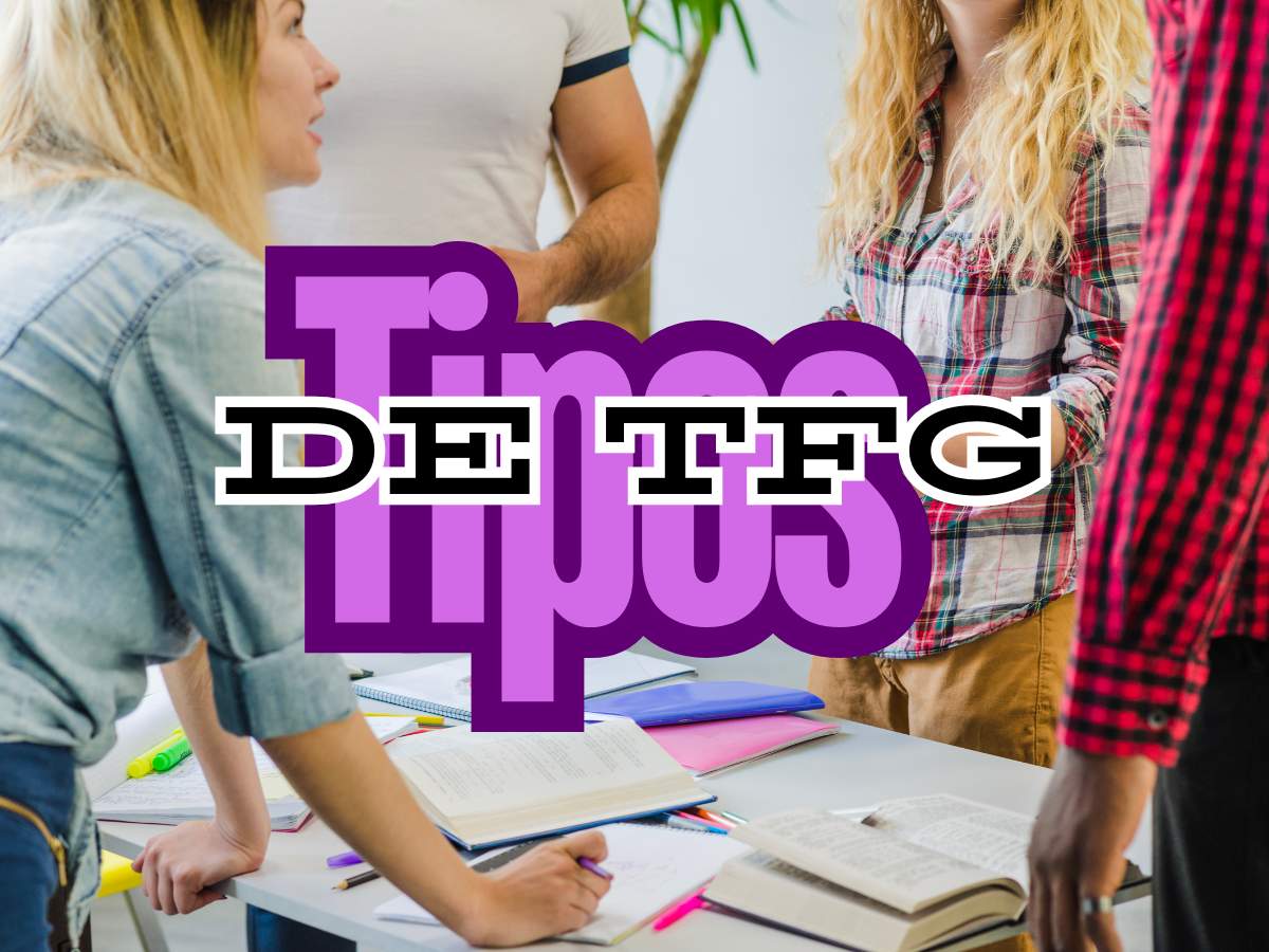 Grupo de estudiantes discutiendo sobre diferentes tipos de TFG en una sesión de trabajo colaborativo.